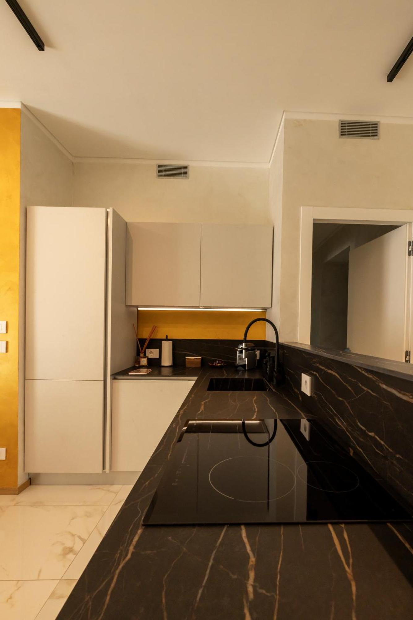 Apartment Lo Scrigno D'oro Nel Centro Di